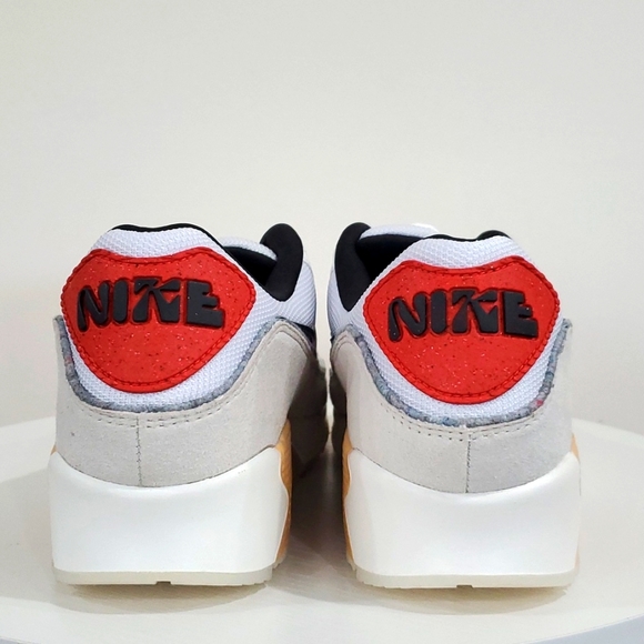 AIR MAX 90 SE MULTI COLOR MAN'S 9.5 10  SKU DV3335 100 - Picture 4 of 5